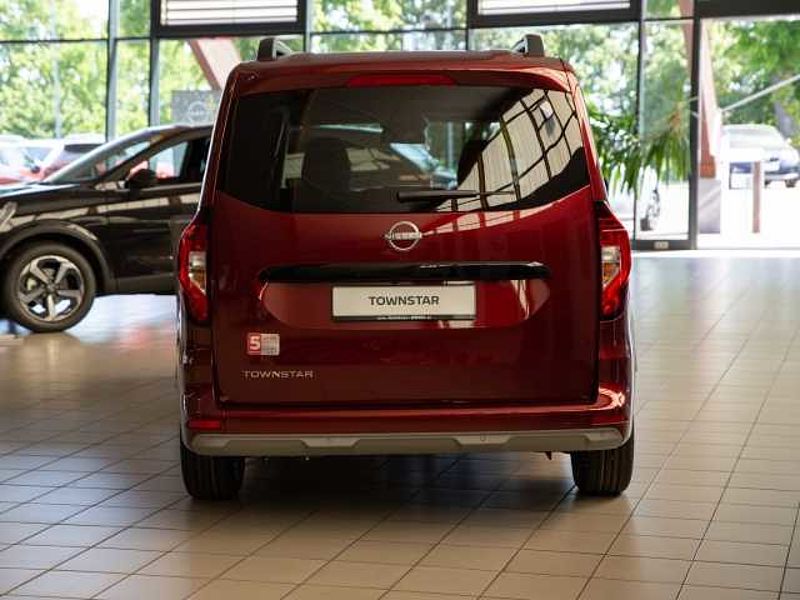 Nissan Townstar Tekna Navi LED 360° Sitzheizung Klima Ganzjahresreifen